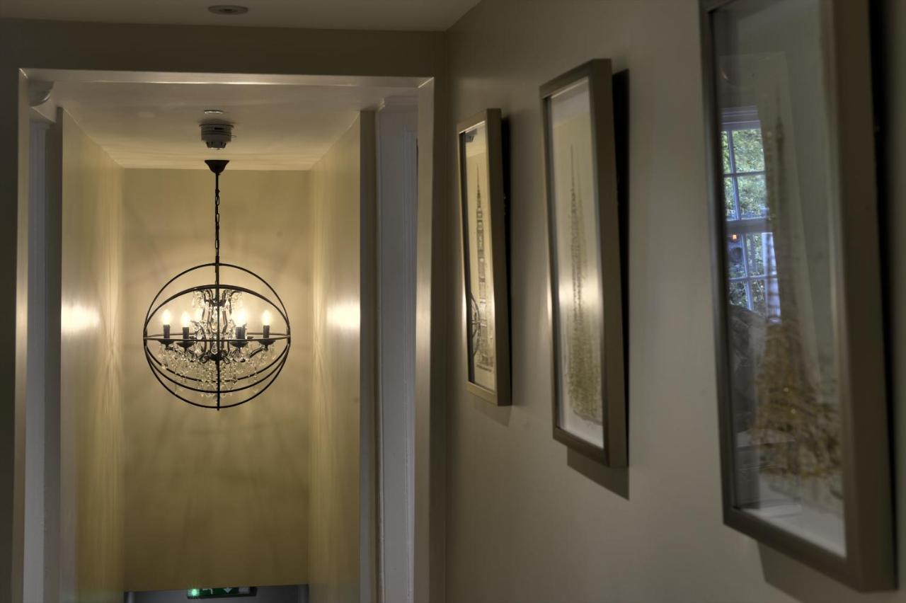 Hotel The Bridge House Henley Esterno foto