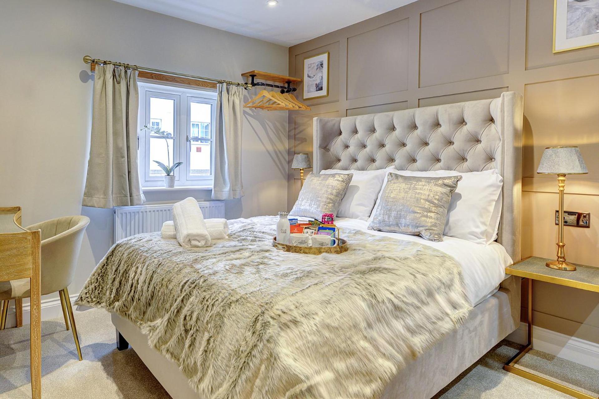 Hotel The Bridge House Henley Esterno foto