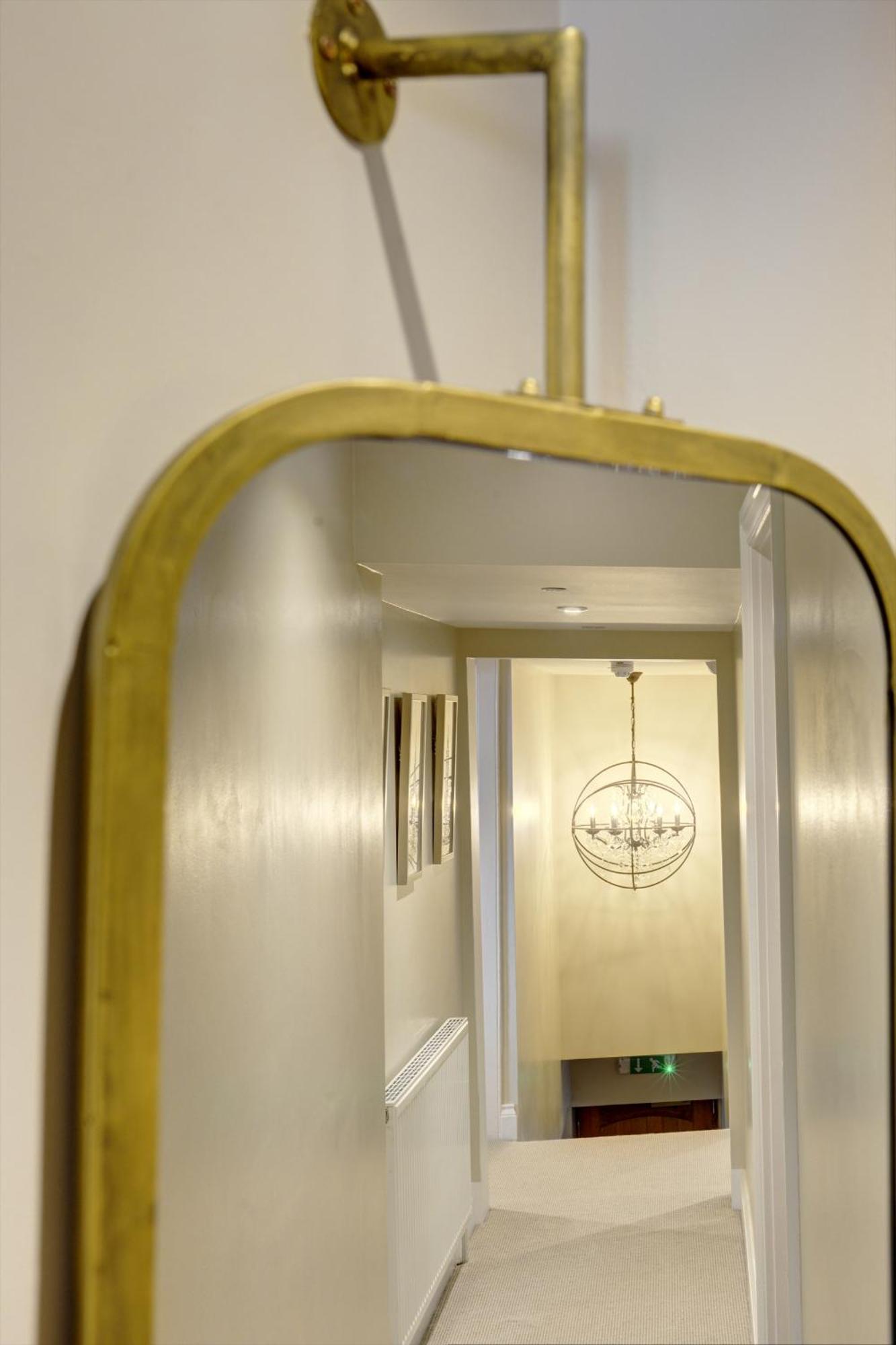 Hotel The Bridge House Henley Esterno foto
