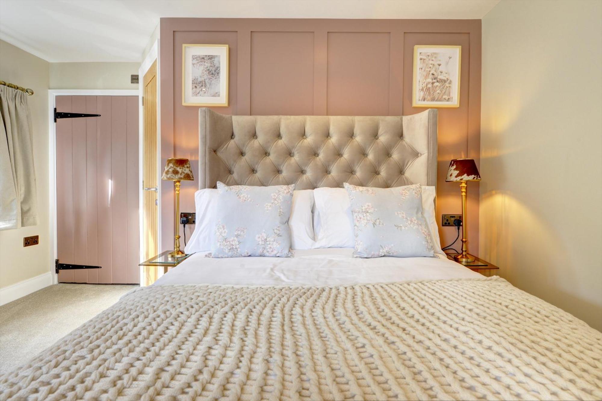 Hotel The Bridge House Henley Esterno foto